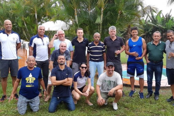 Confraternização anima o fim de semana da Delegacia de Oliveira